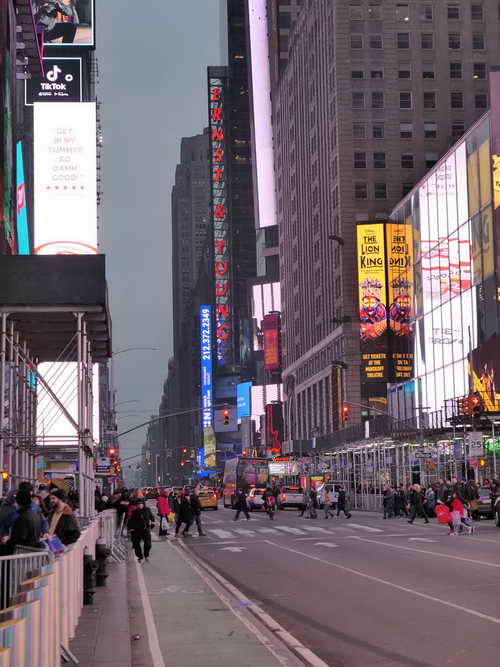 NYC_2020-02-01 16-39-21_P1090369